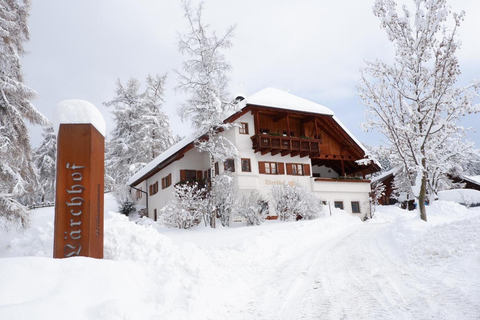 Laerchhof Villa Collalbo Buitenkant foto